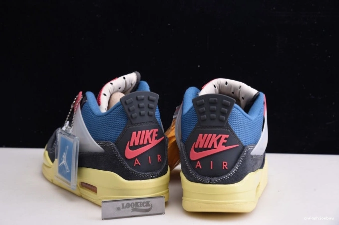 DC9533-001 OFF UNION AIR JORDAN RETRO NOIR 4 1207